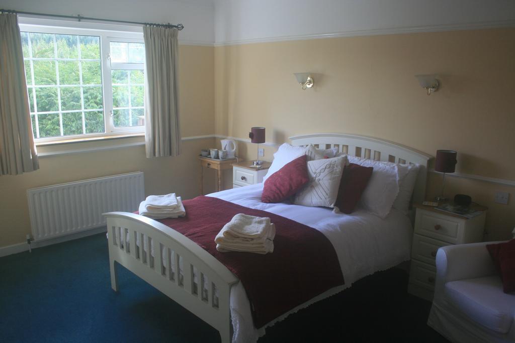 Laragh Mountain View Lodge Saggart Ruang foto