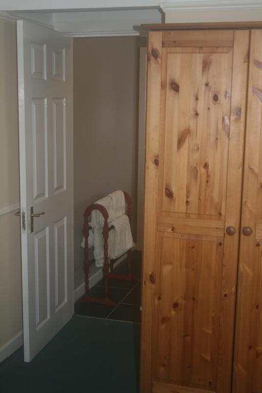 Laragh Mountain View Lodge Saggart Ruang foto
