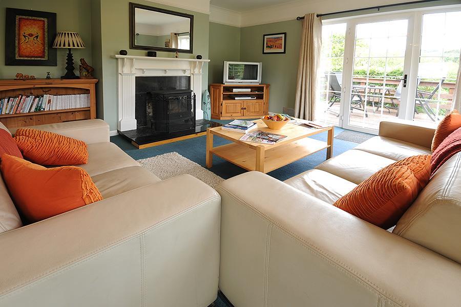 Laragh Mountain View Lodge Saggart Bagian luar foto
